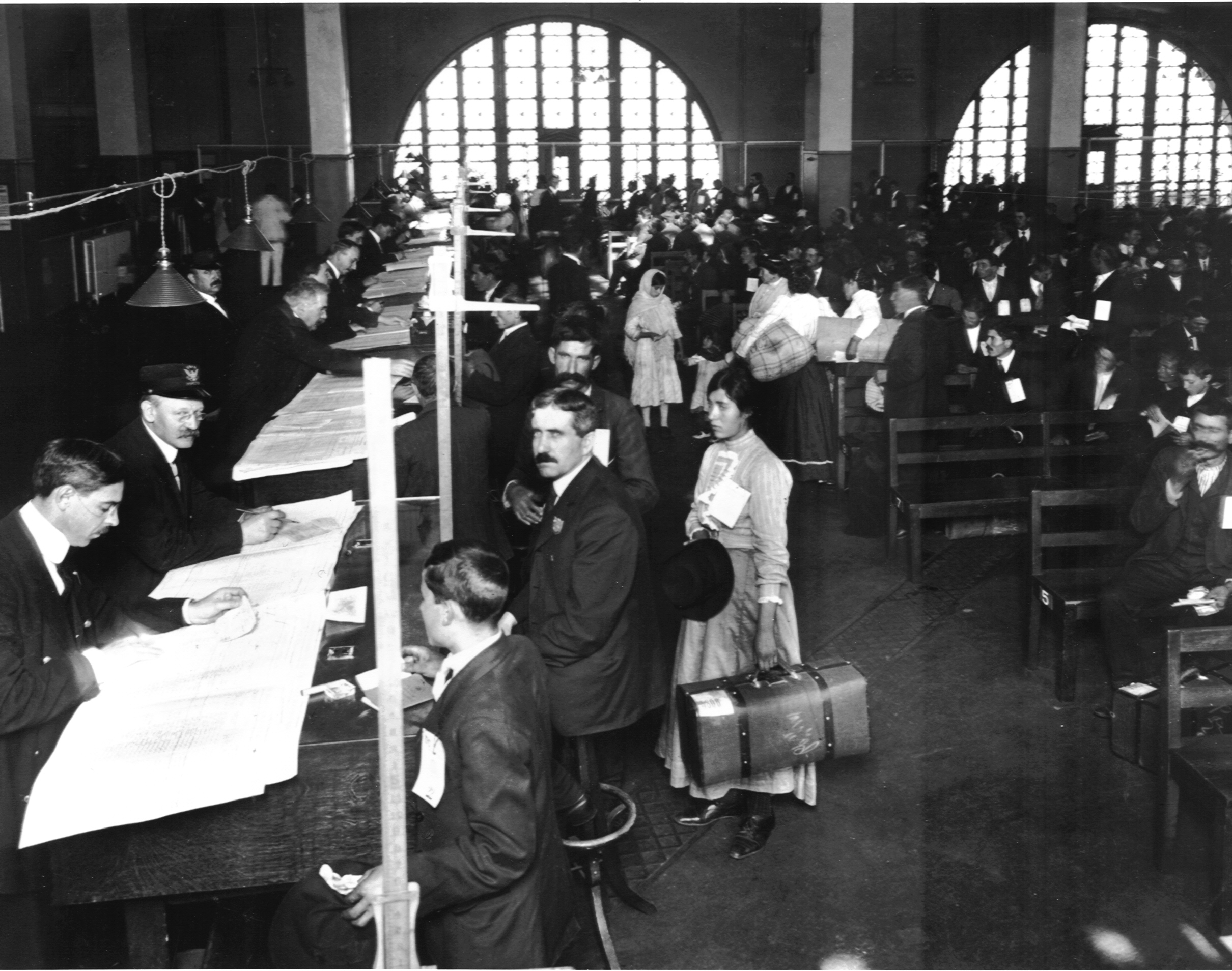 Immigrant registration at Ellis Island